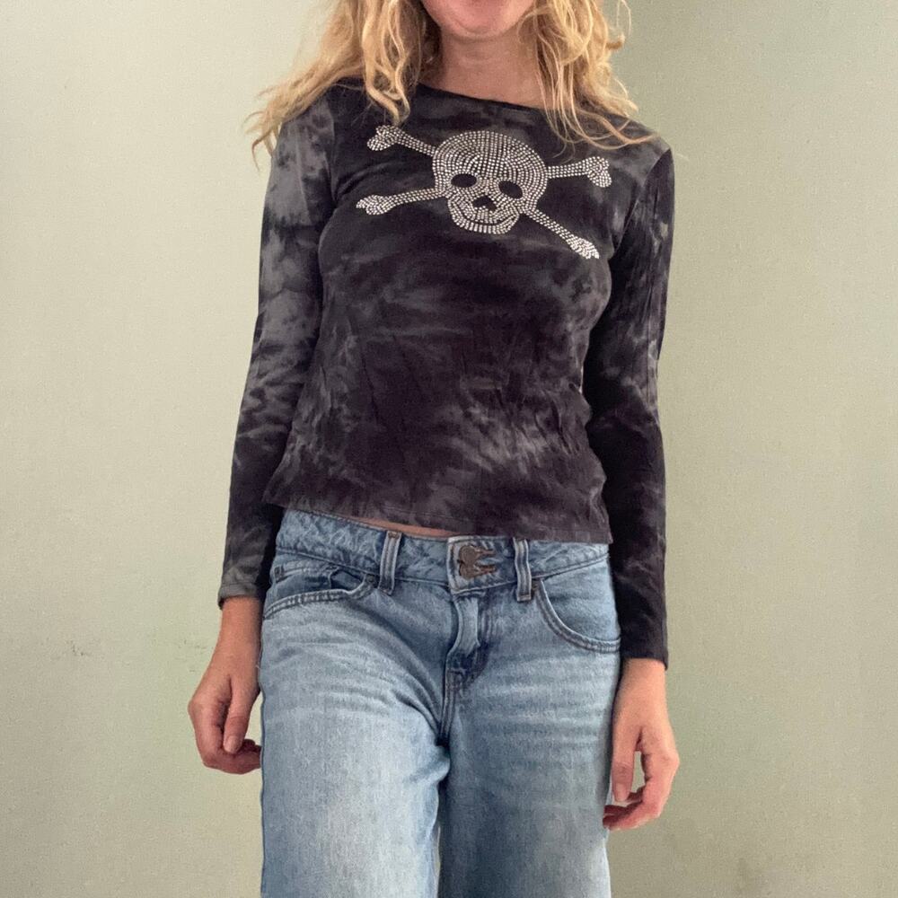 INC International Concepts Rhinestone Skull Long Sleeve Top Gray Size Medium Y2k